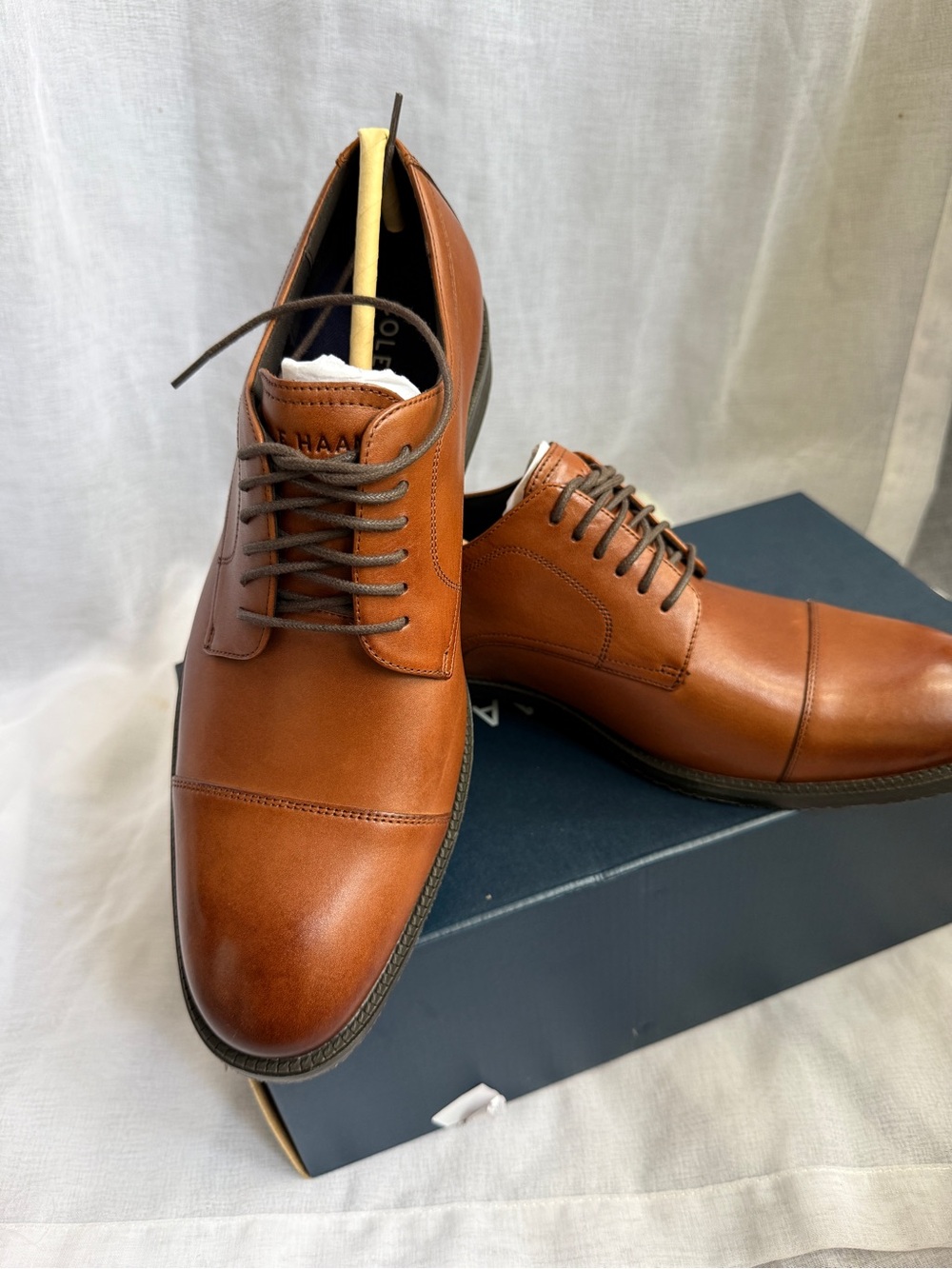 Cole Haan Men's Tan Leather Cap-Toe Oxford Derby Dress Shoes